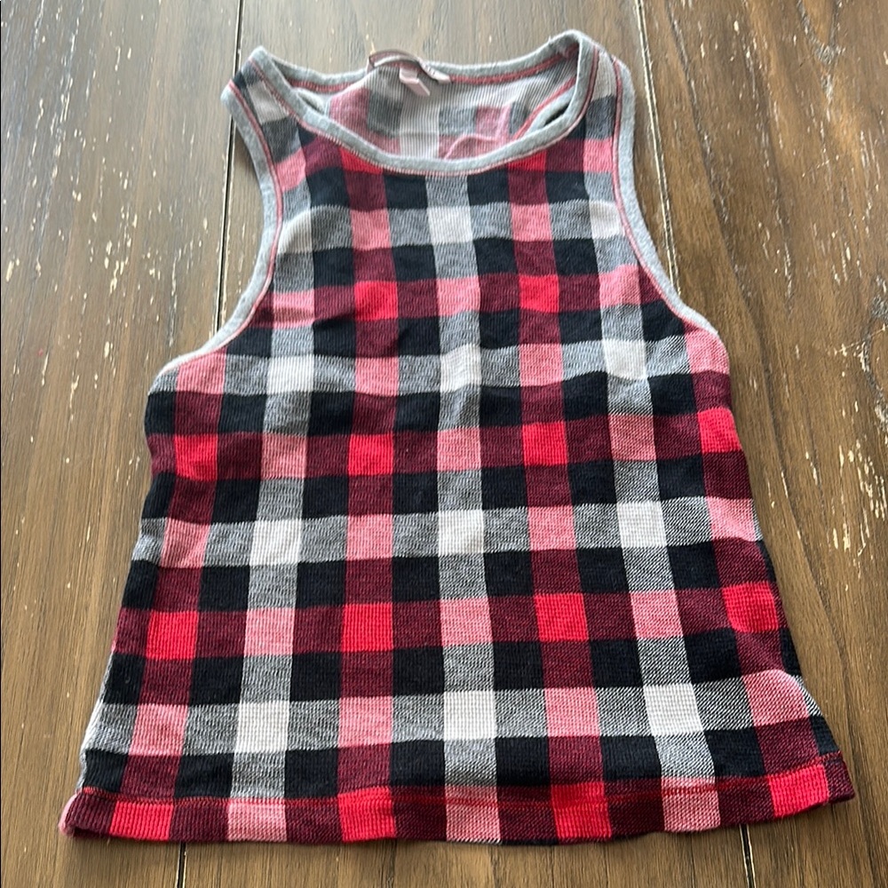 Victoria’s Secret pajama top small*